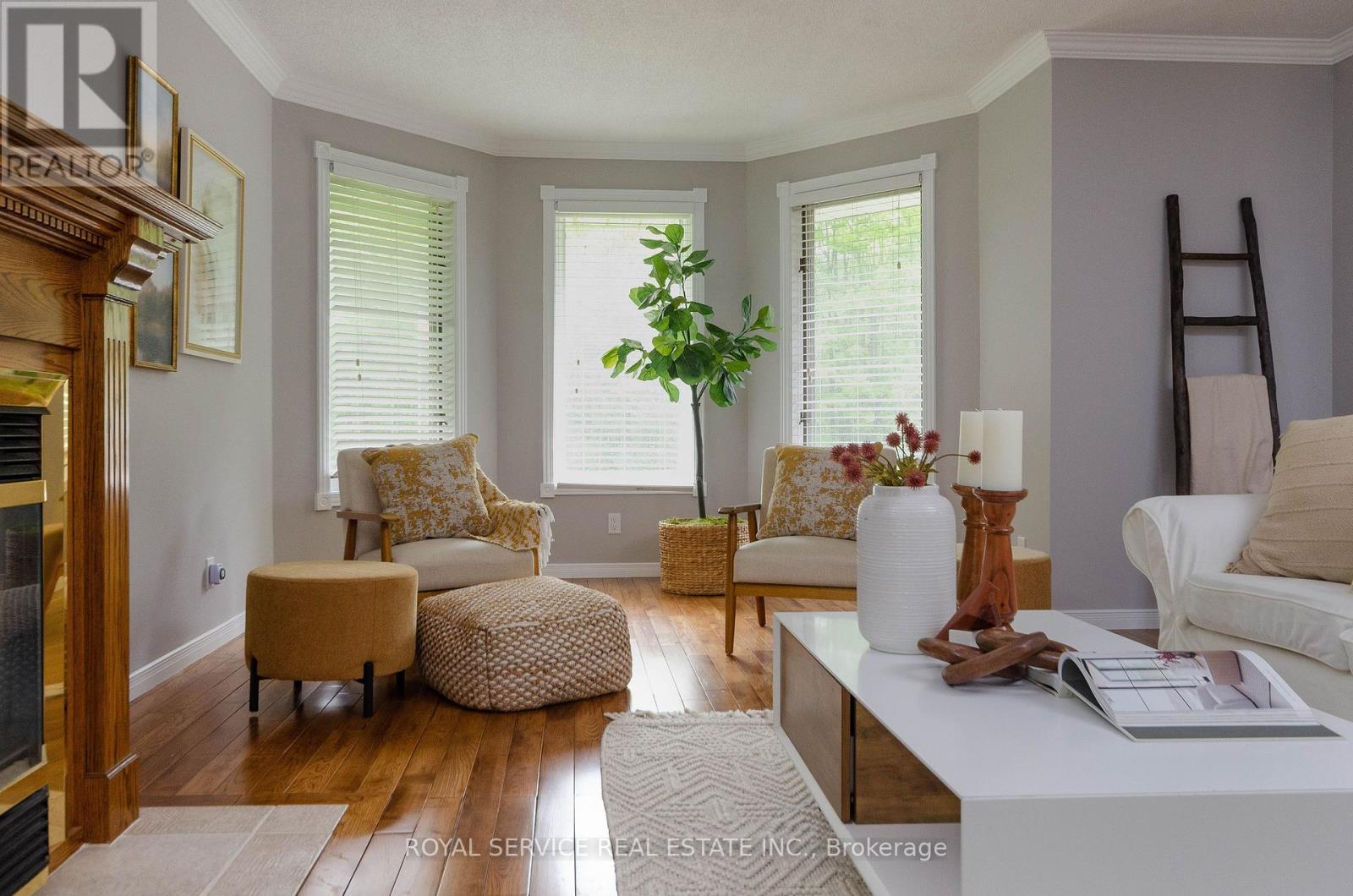 Property at 263 LAWSON ROAD image 4