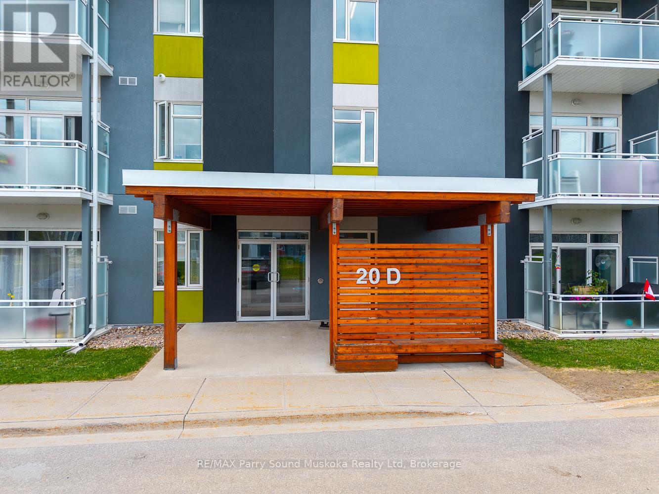 304 - 20 Silver Birch Court, Parry Sound, Ontario  P2A 0A7 - Photo 5 - X12158964