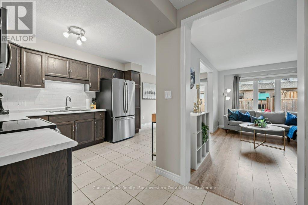 45 Miranda Path, Woolwich, Ontario  N3B 0A1 - Photo 13 - X12159001