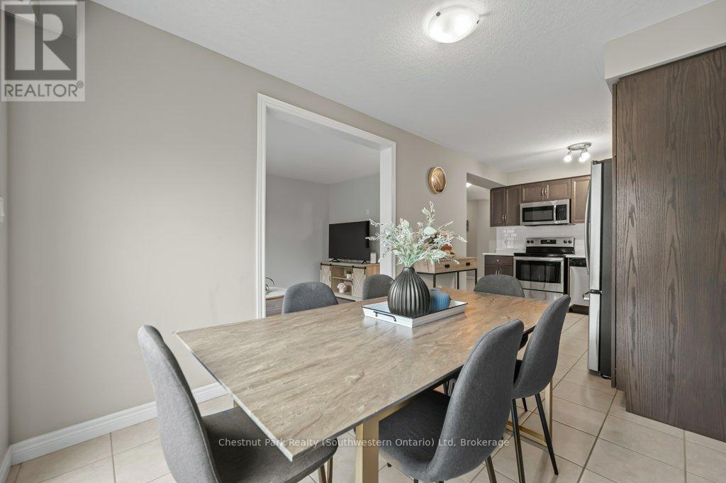 45 Miranda Path, Woolwich, Ontario  N3B 0A1 - Photo 15 - X12159001