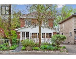 270 ST ANDREW STREET E, centre wellington (fergus), Ontario