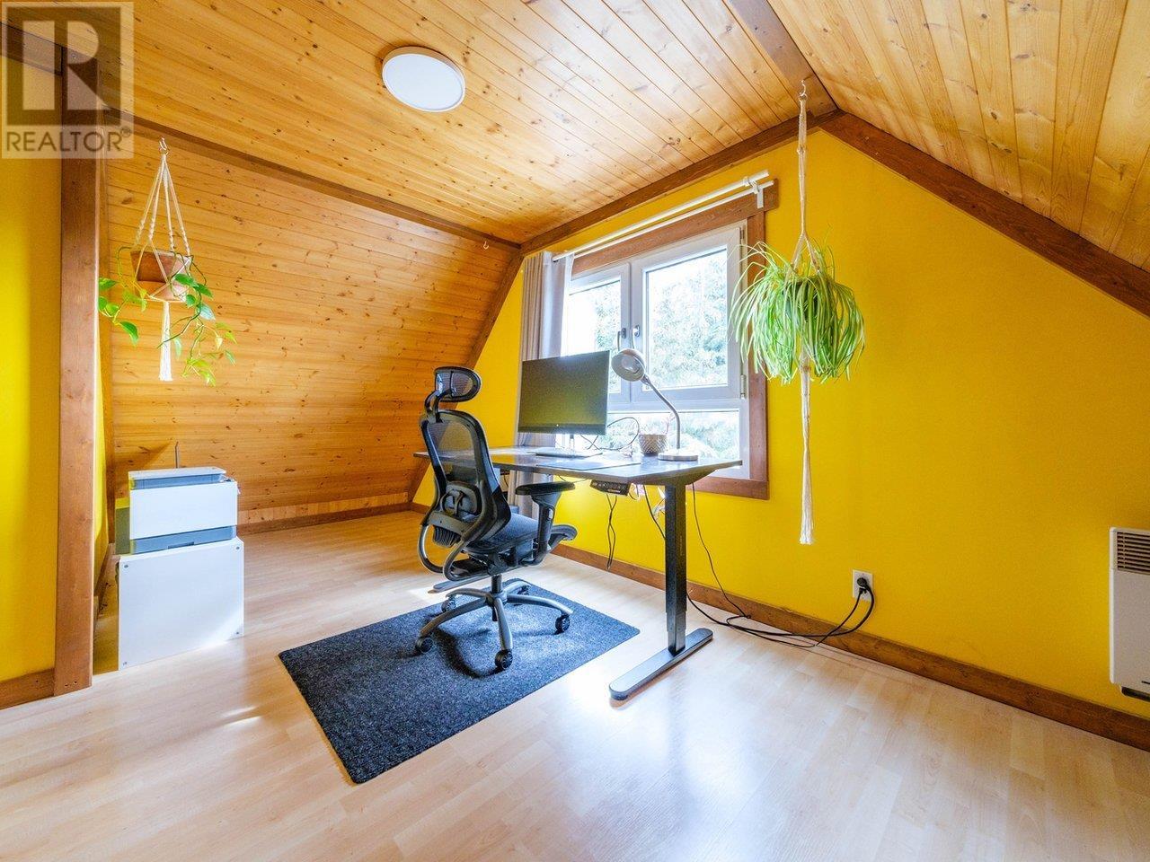 950 Ringwood Avenue, Vancouver, British Columbia  V5V 2T8 - Photo 27 - R2993689