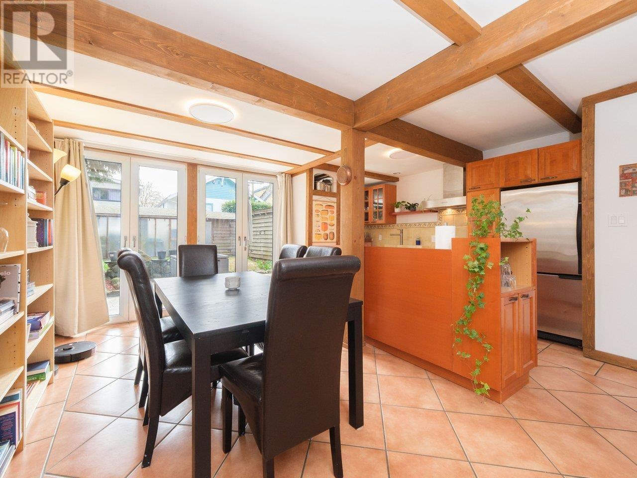 950 Ringwood Avenue, Vancouver, British Columbia  V5V 2T8 - Photo 15 - R2993689