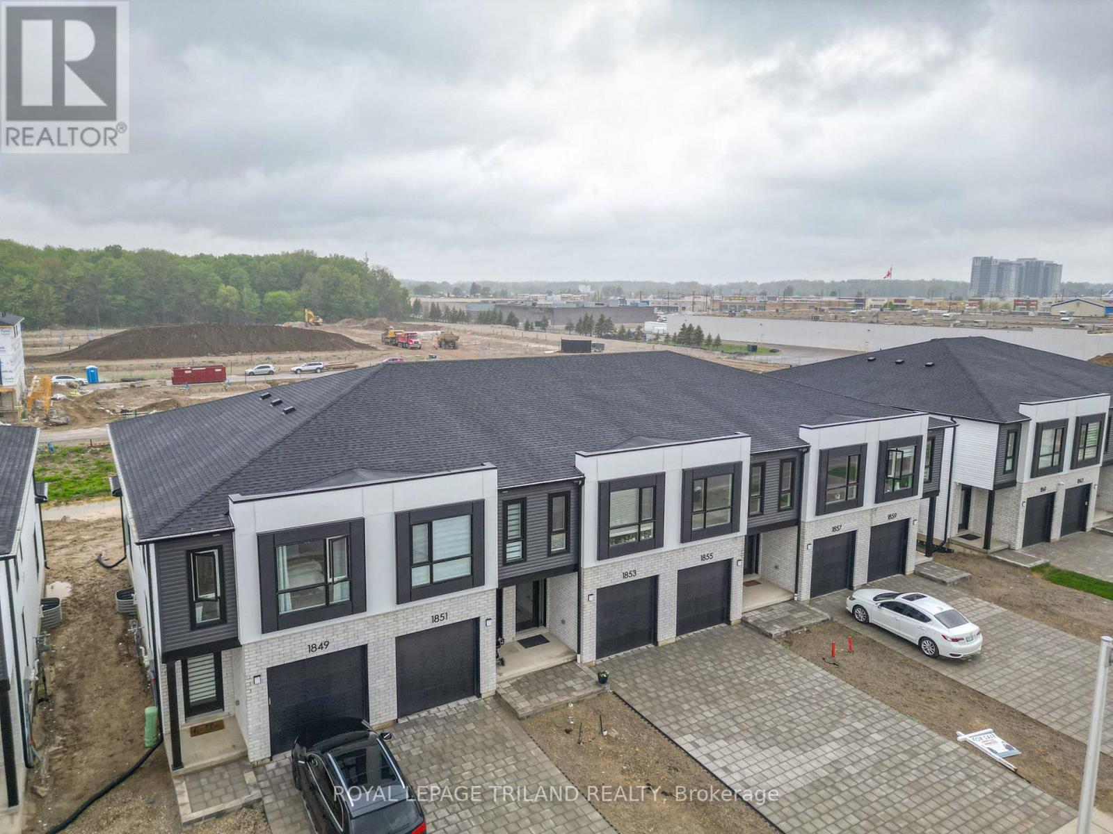 Property at 1855 DALMAGARRY ROAD image 2