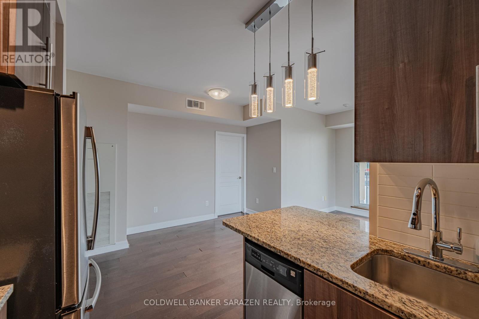 1015 - 238 Besserer Street, Ottawa, Ontario  K1N 6B1 - Photo 12 - X12153642