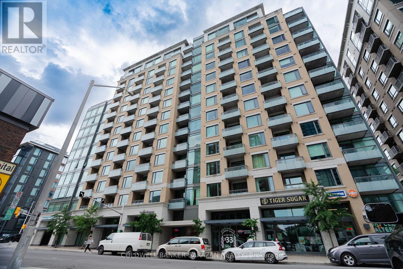 1015 - 238 Besserer Street, Ottawa, Ontario  K1N 6B1 - Photo 1 - X12153642