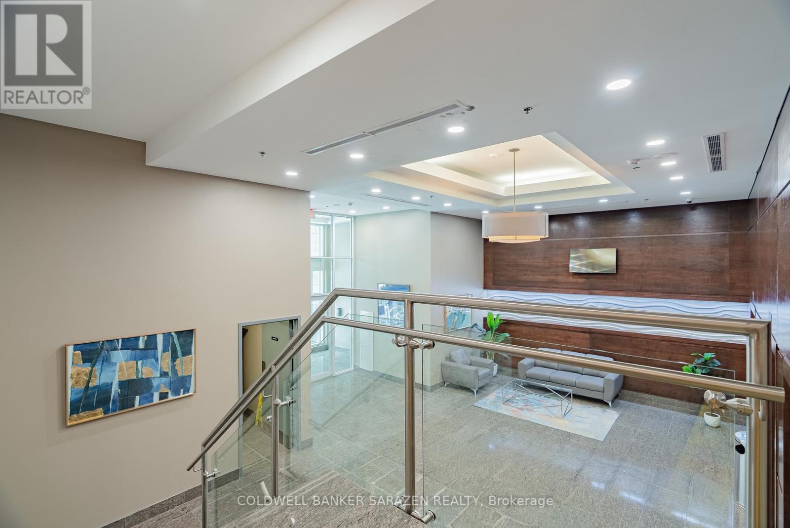 1015 - 238 Besserer Street, Ottawa, Ontario  K1N 6B1 - Photo 3 - X12153642