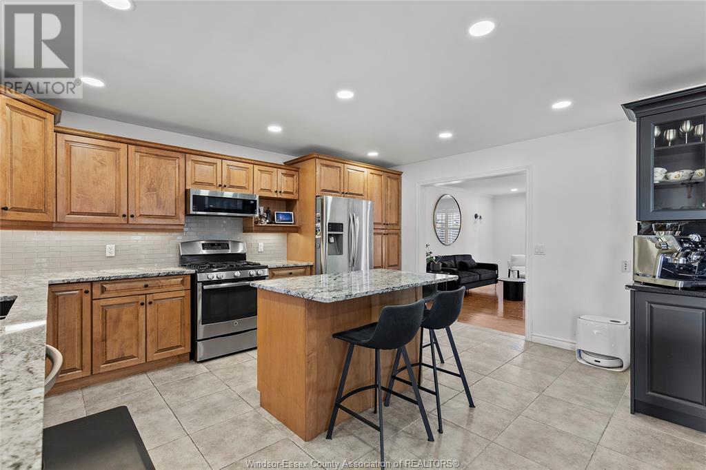 1016 Chelsea Park Way, Lakeshore, Ontario  N8L 0W2 - Photo 9 - 25012489