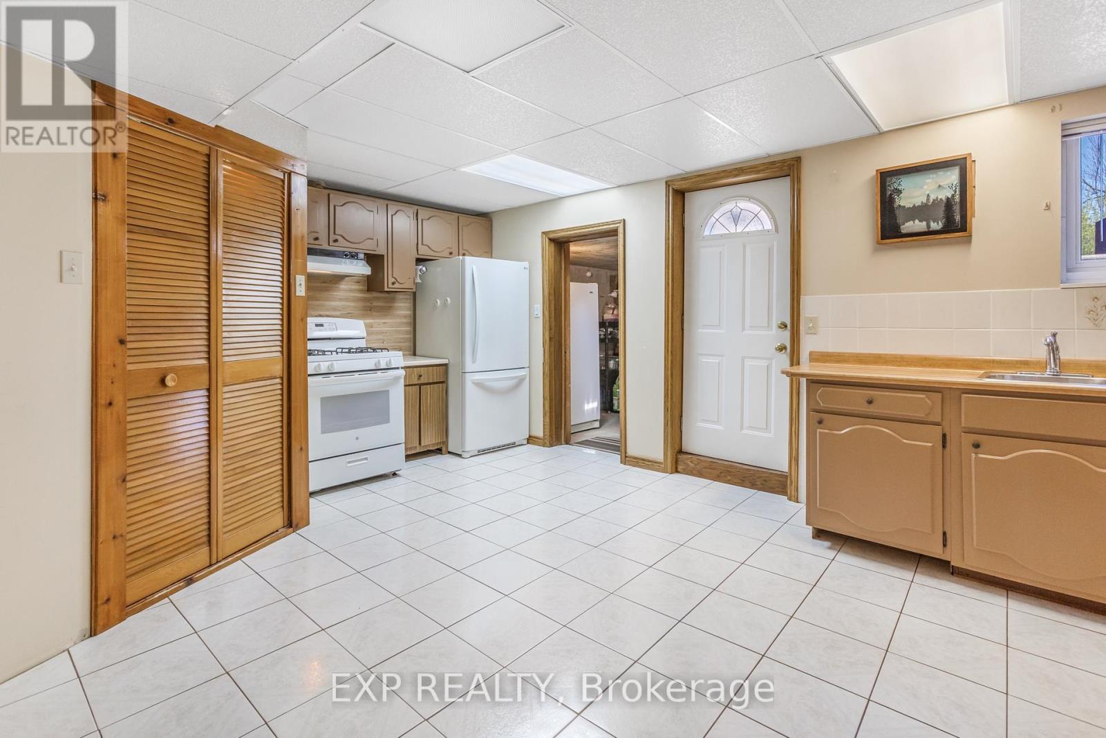 62 Swanhurst Boulevard, Mississauga (Streetsville), Ontario  L5N 1B7 - Photo 24 - W12158785