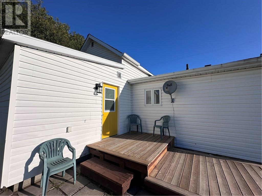 55 Draper Street E, Little Current, Ontario  P0P 1K0 - Photo 6 - 2121970