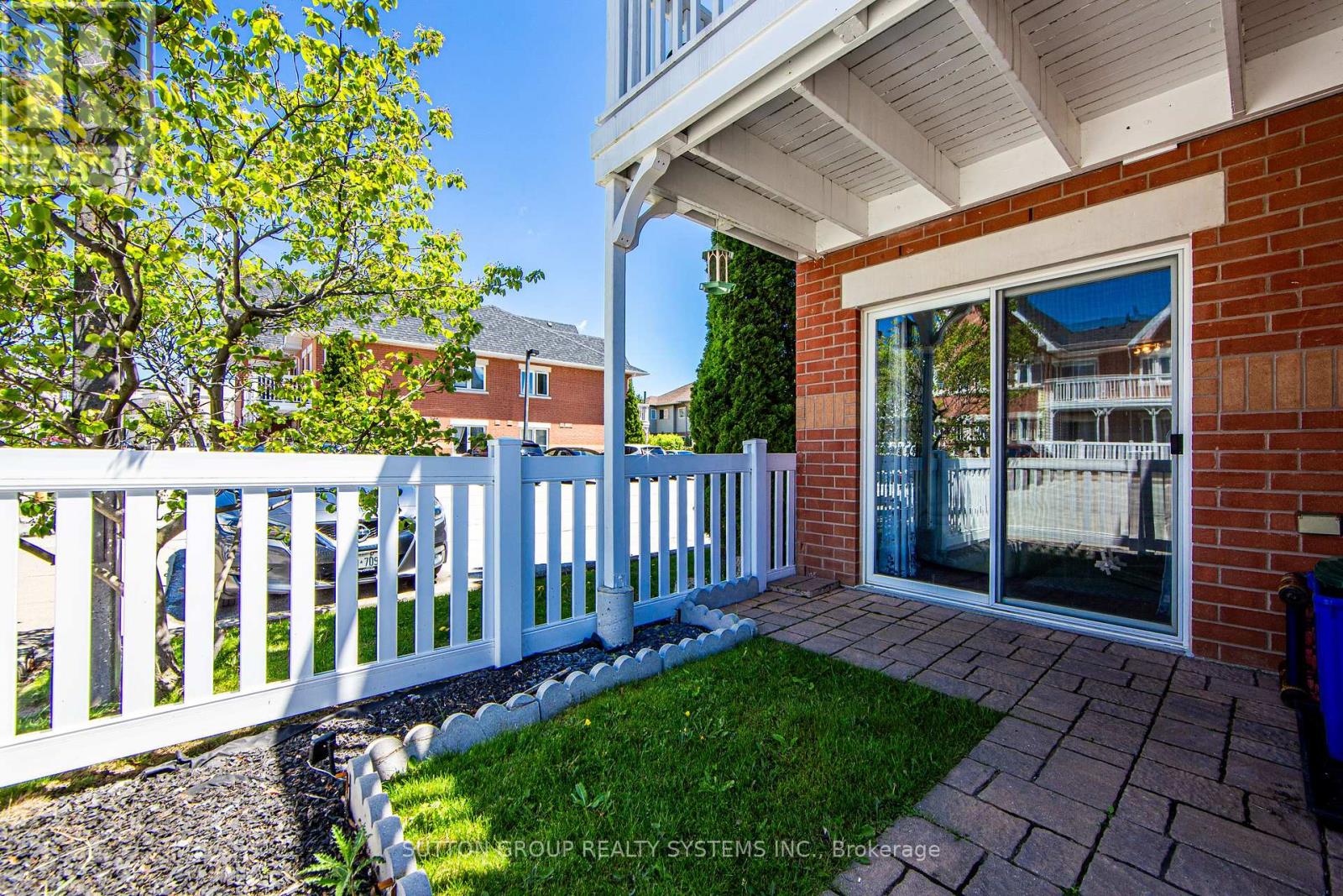 Property at 406 - 1701 LAMPMAN AVENUE image 5