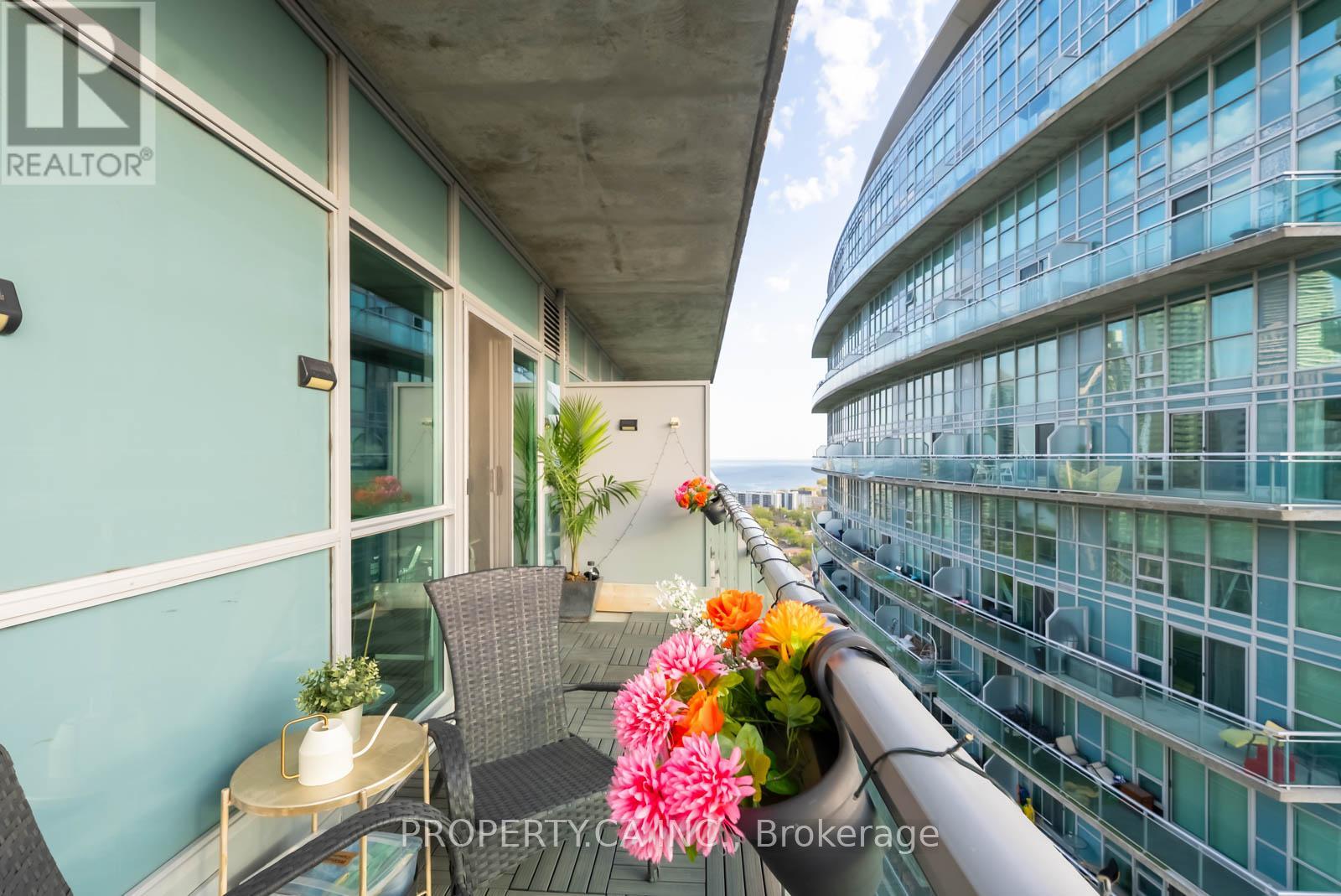 2332 - 165 Legion Road, Toronto, Ontario  M8Y 0B3 - Photo 13 - W12158853
