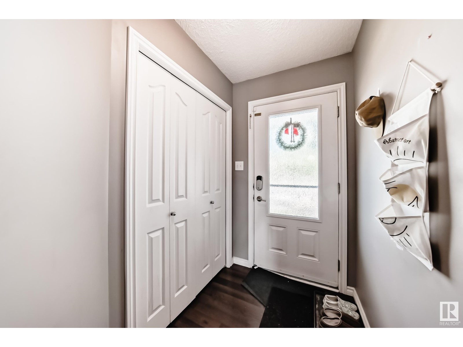 Property at 2909 18A AV NW image 4