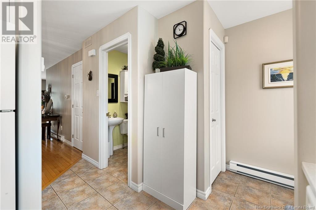 45 Kirkwood Unit# 2, Moncton, New Brunswick  E1A 4G8 - Photo 3 - NB118847
