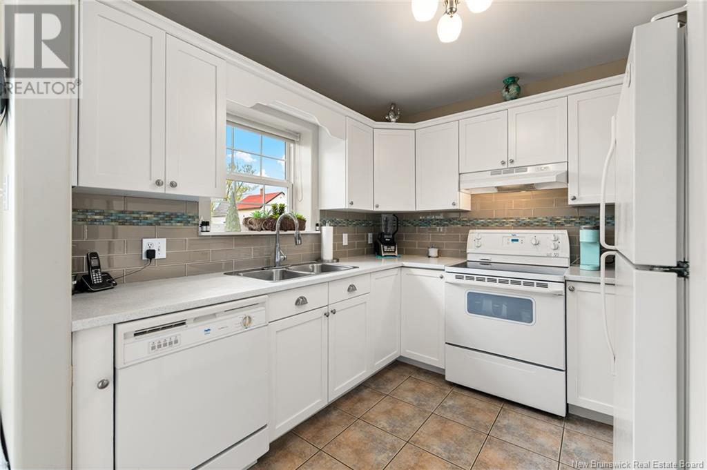 45 Kirkwood Unit# 2, Moncton, New Brunswick  E1A 4G8 - Photo 5 - NB118847