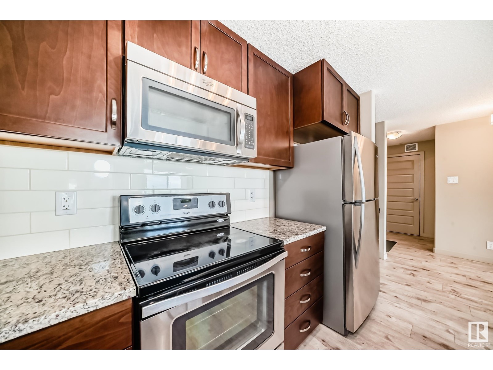 Property at #318 4008 SAVARYN DR SW image 5