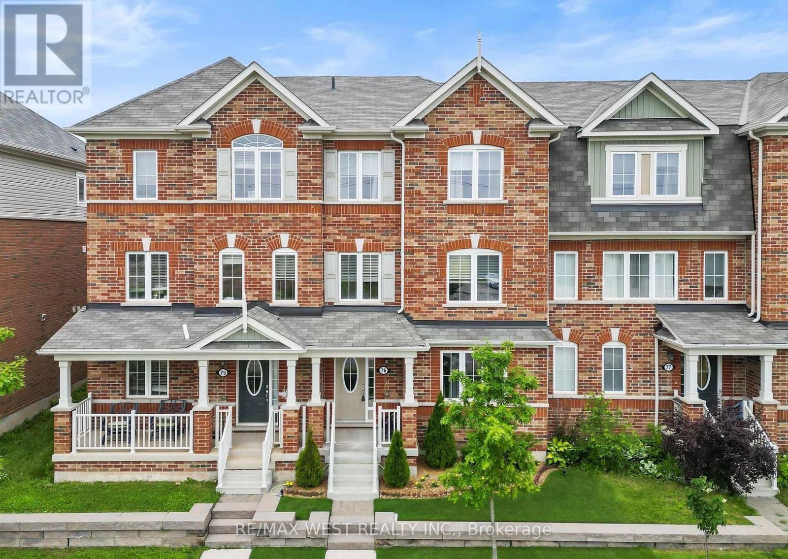 76 - 22 Spring Creek Drive, Hamilton, Ontario  L8B 1V7 - Photo 1 - X12158761