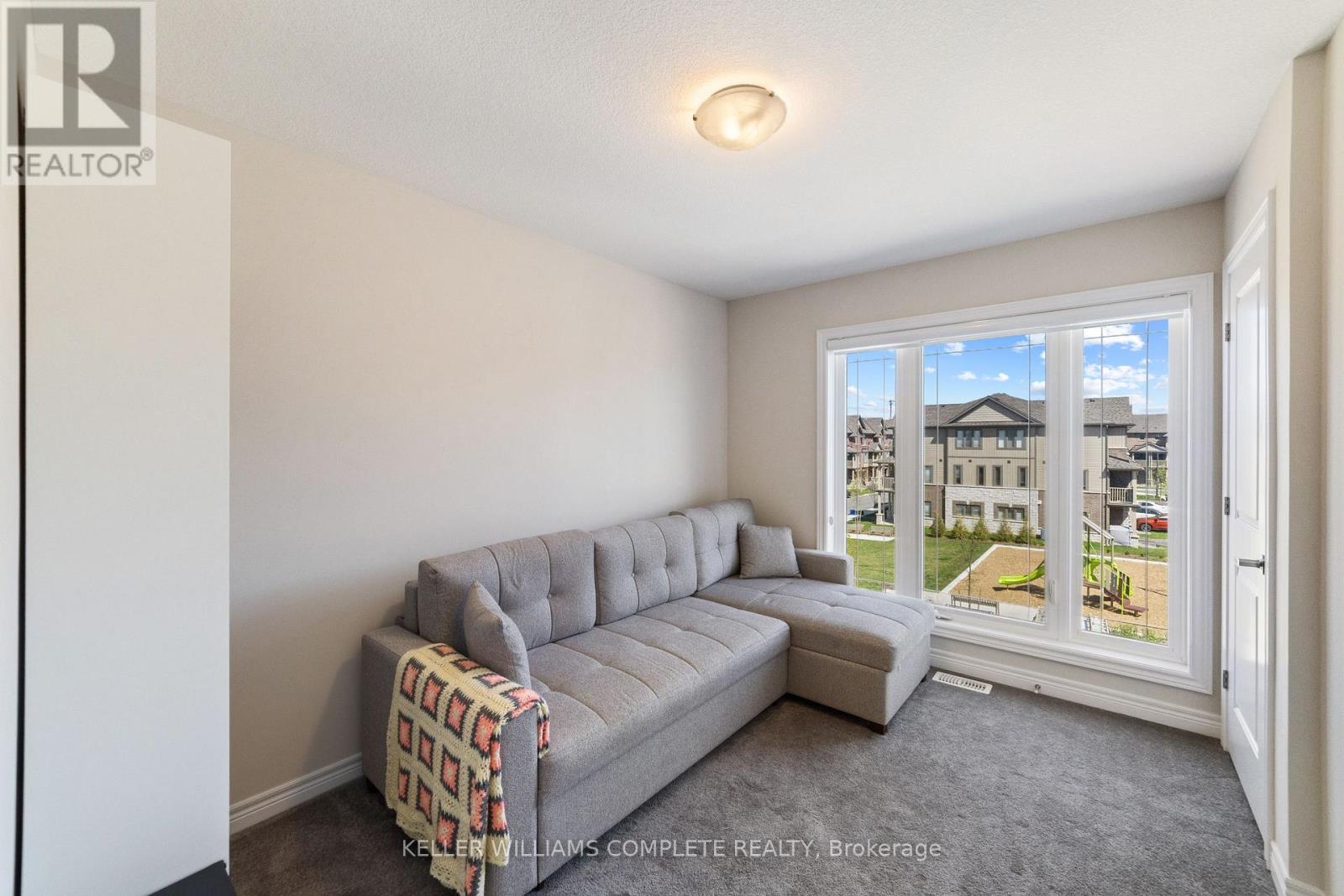 62 - 19 Picardy Drive, Hamilton (Stoney Creek Mountain), Ontario  L8J 0M7 - Photo 17 - X12158770