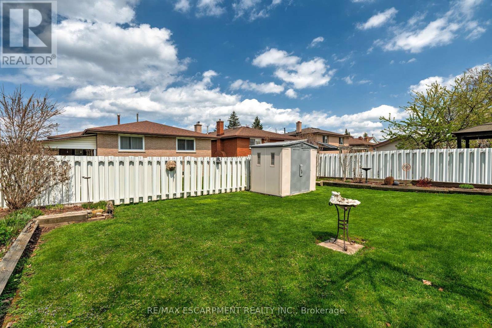 302 Highridge Avenue, Hamilton, Ontario  L8E 3W3 - Photo 44 - X12158886
