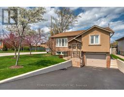 302 HIGHRIDGE AVENUE, Hamilton, Ontario