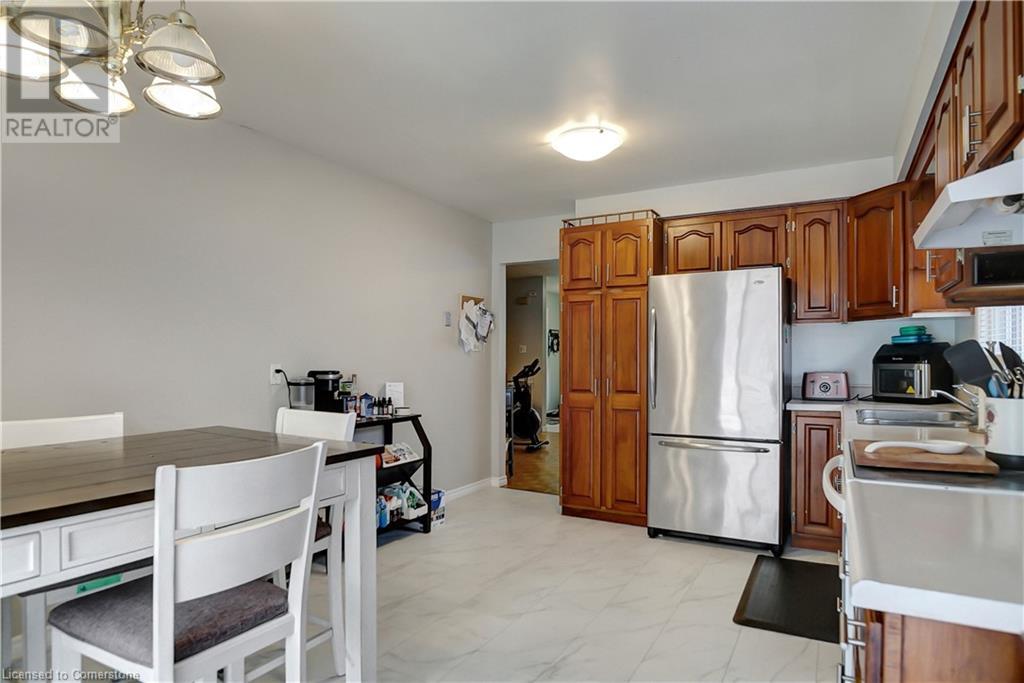 562 Champlain Boulevard, Cambridge, Ontario  N1R 7V2 - Photo 11 - 40730279
