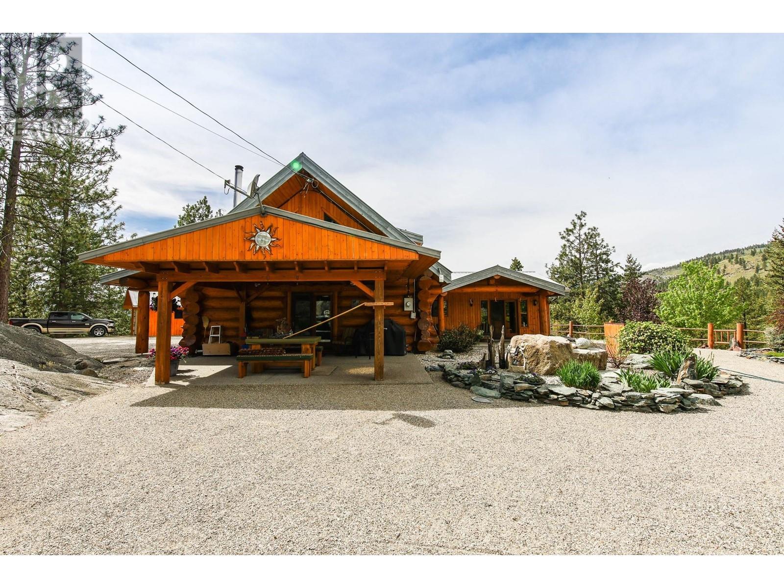 Property at 118 Maguire Road image 3