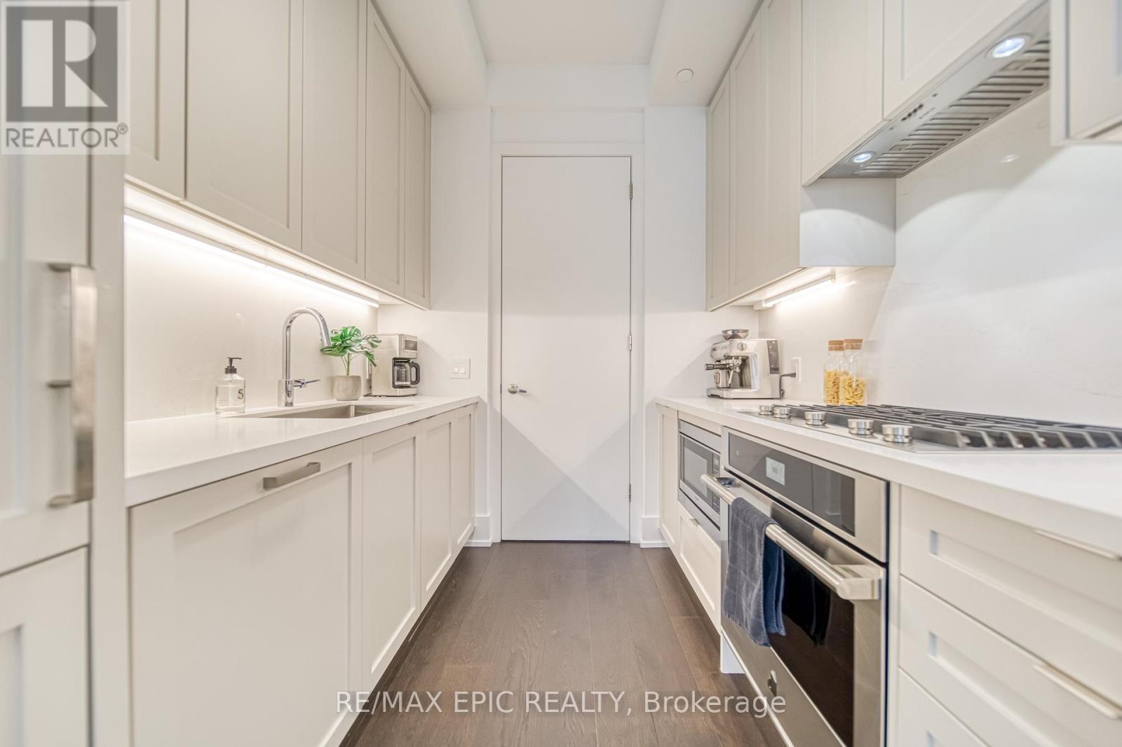 Th16 - 165 Pears Avenue, Toronto, Ontario  M5R 0C1 - Photo 13 - C12158945