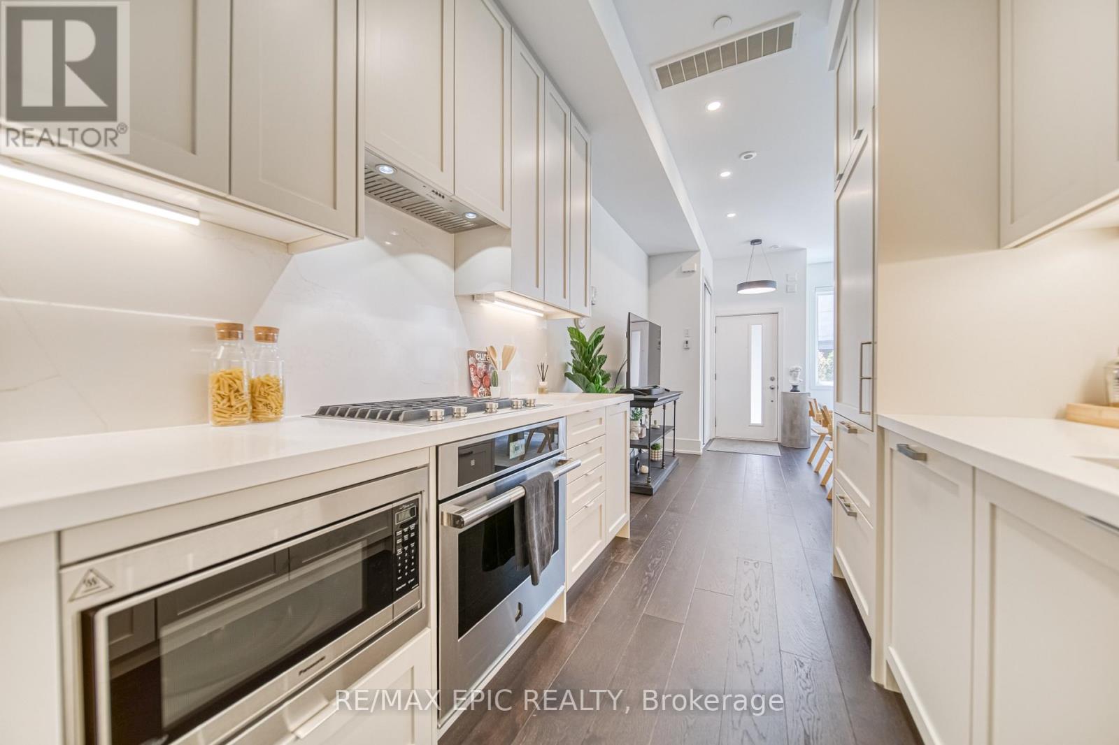 Th16 - 165 Pears Avenue, Toronto, Ontario  M5R 0C1 - Photo 14 - C12158945
