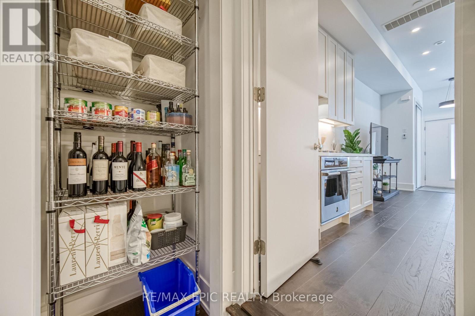 Th16 - 165 Pears Avenue, Toronto, Ontario  M5R 0C1 - Photo 17 - C12158945