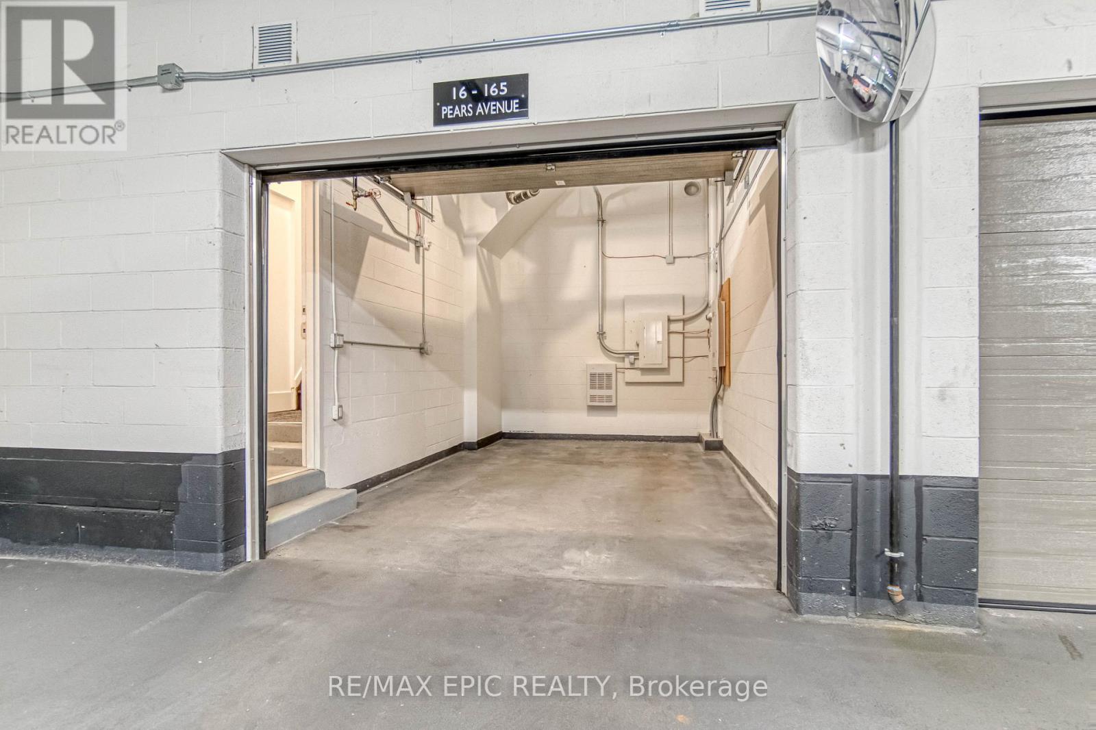 Th16 - 165 Pears Avenue, Toronto, Ontario  M5R 0C1 - Photo 34 - C12158945