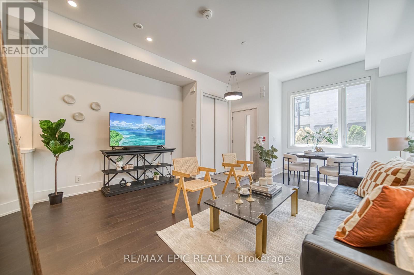Th16 - 165 Pears Avenue, Toronto, Ontario  M5R 0C1 - Photo 8 - C12158945