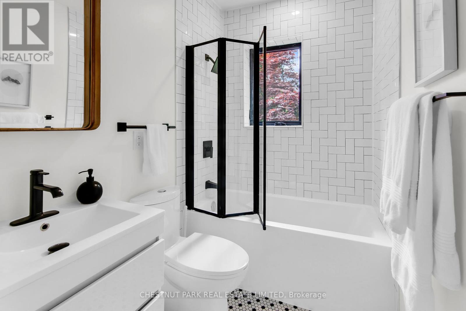 681 Hillsdale Avenue, Toronto (Mount Pleasant East), Ontario  M4S 1V4 - Photo 19 - C12158955