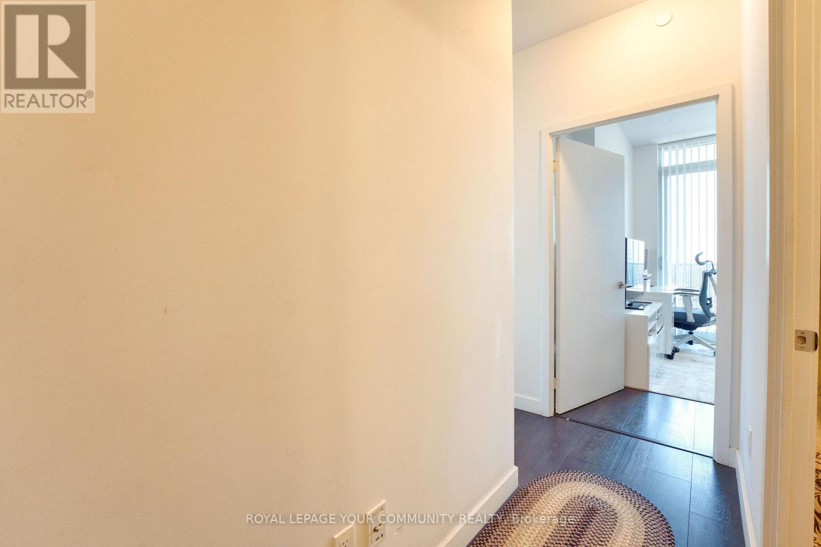 1808 - 8 Eglinton Avenue E, Toronto, Ontario  M4P 1A6 - Photo 10 - C12158973