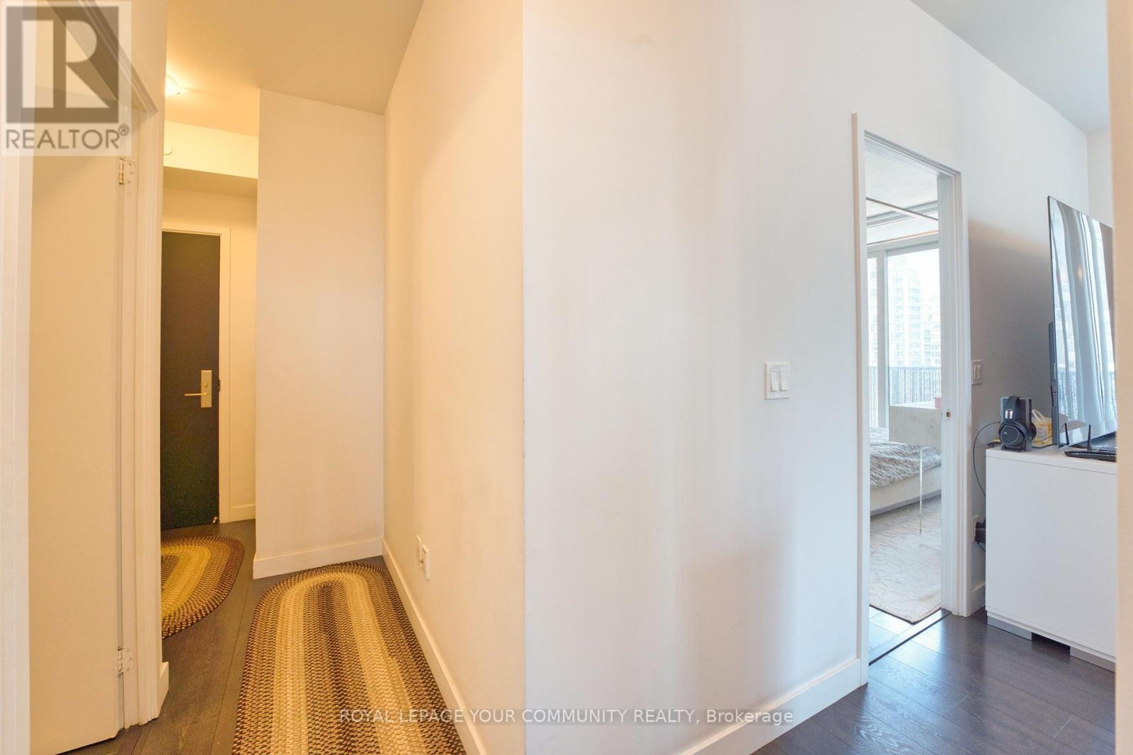 1808 - 8 Eglinton Avenue E, Toronto, Ontario  M4P 1A6 - Photo 12 - C12158973