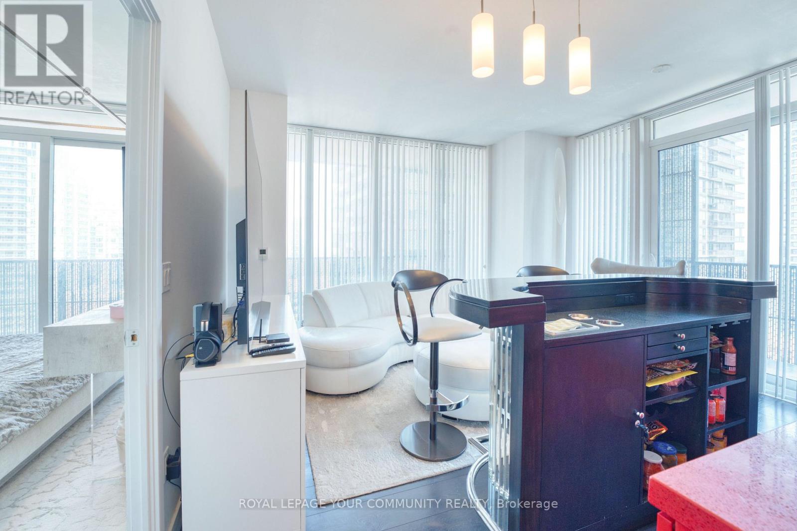 1808 - 8 Eglinton Avenue E, Toronto, Ontario  M4P 1A6 - Photo 15 - C12158973