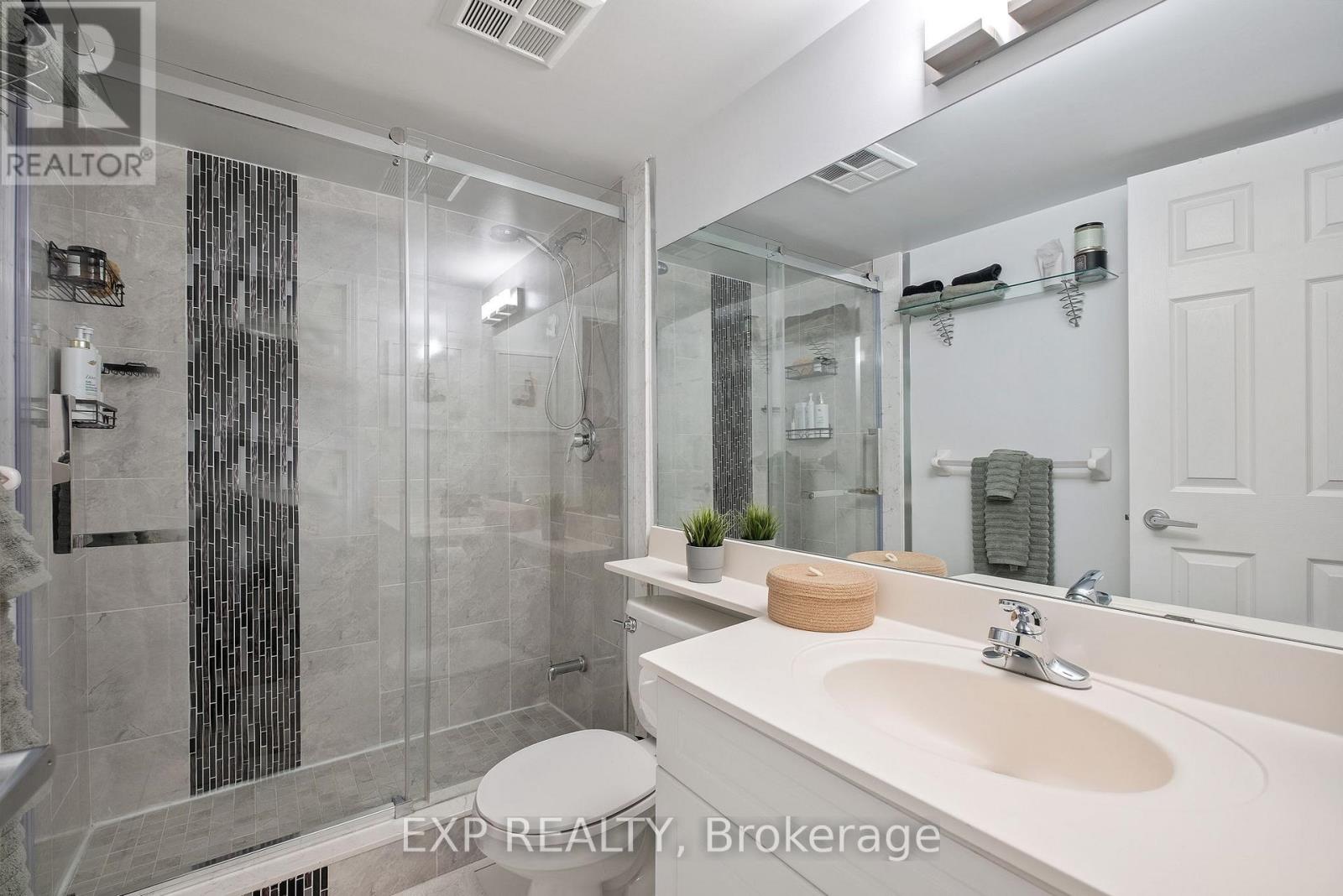 510 - 19 Barberry Place, Toronto, Ontario  M2K 3E3 - Photo 7 - C12159026
