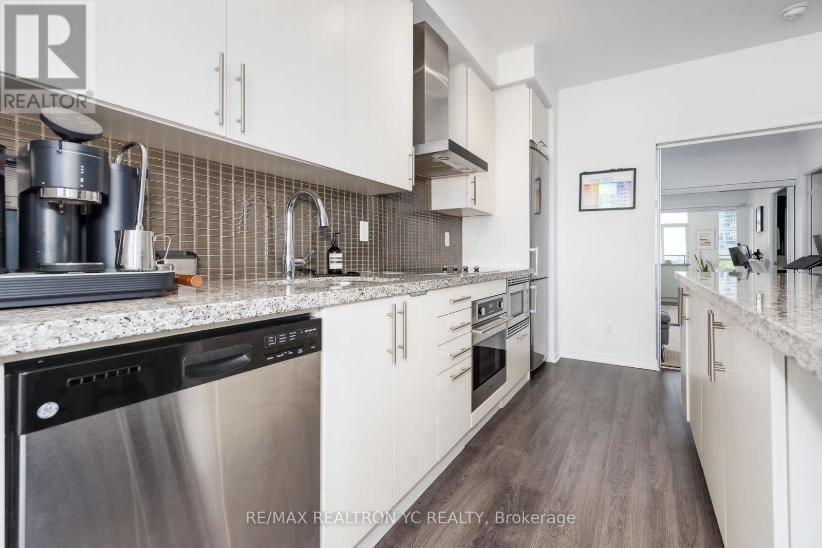 Ph9 - 352 Front Street W, Toronto, Ontario  M5V 0K3 - Photo 10 - C12159106