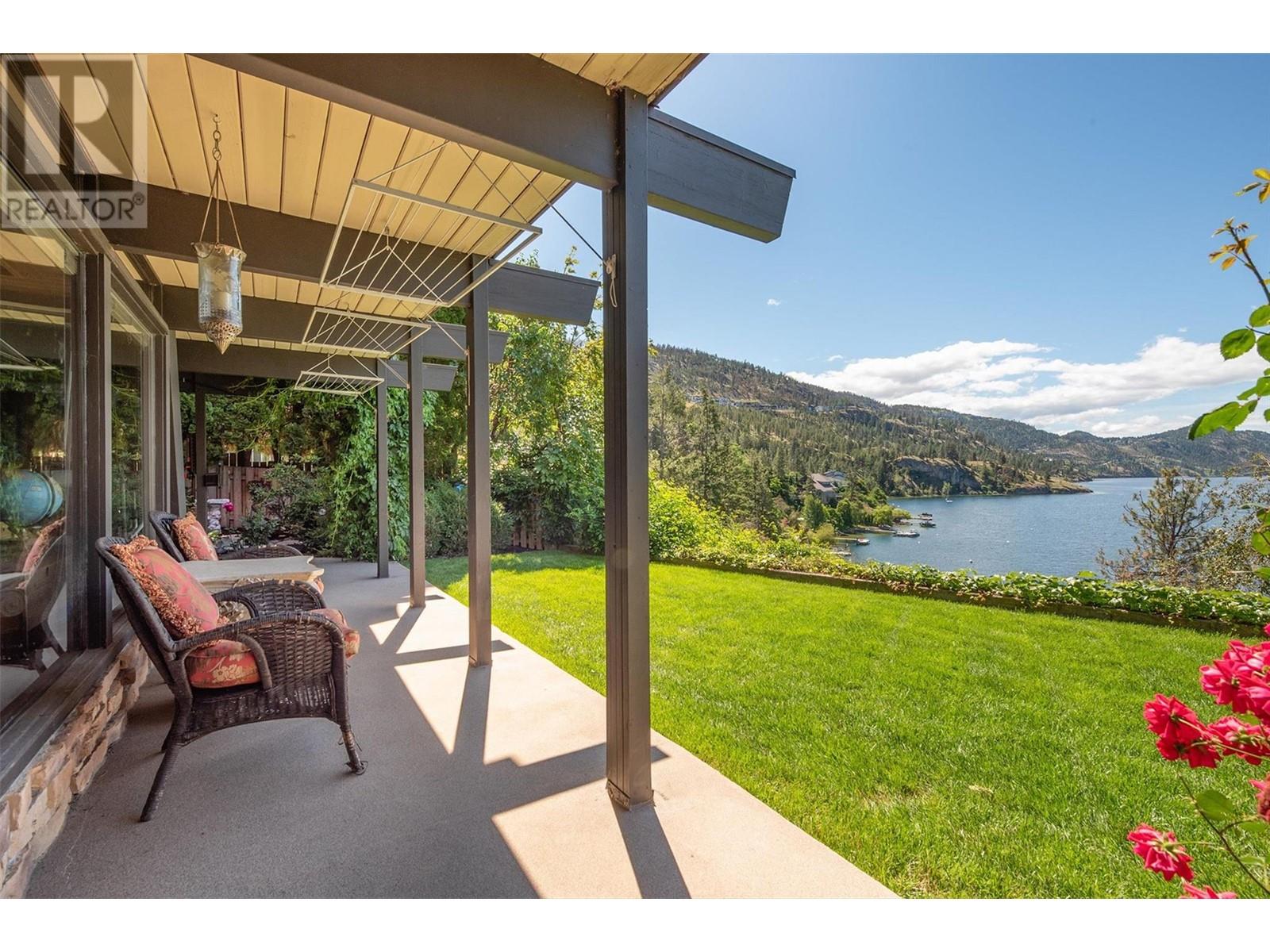 2004 Dewdney Road, Kelowna, British Columbia  V1V 2C3 - Photo 32 - 10347878