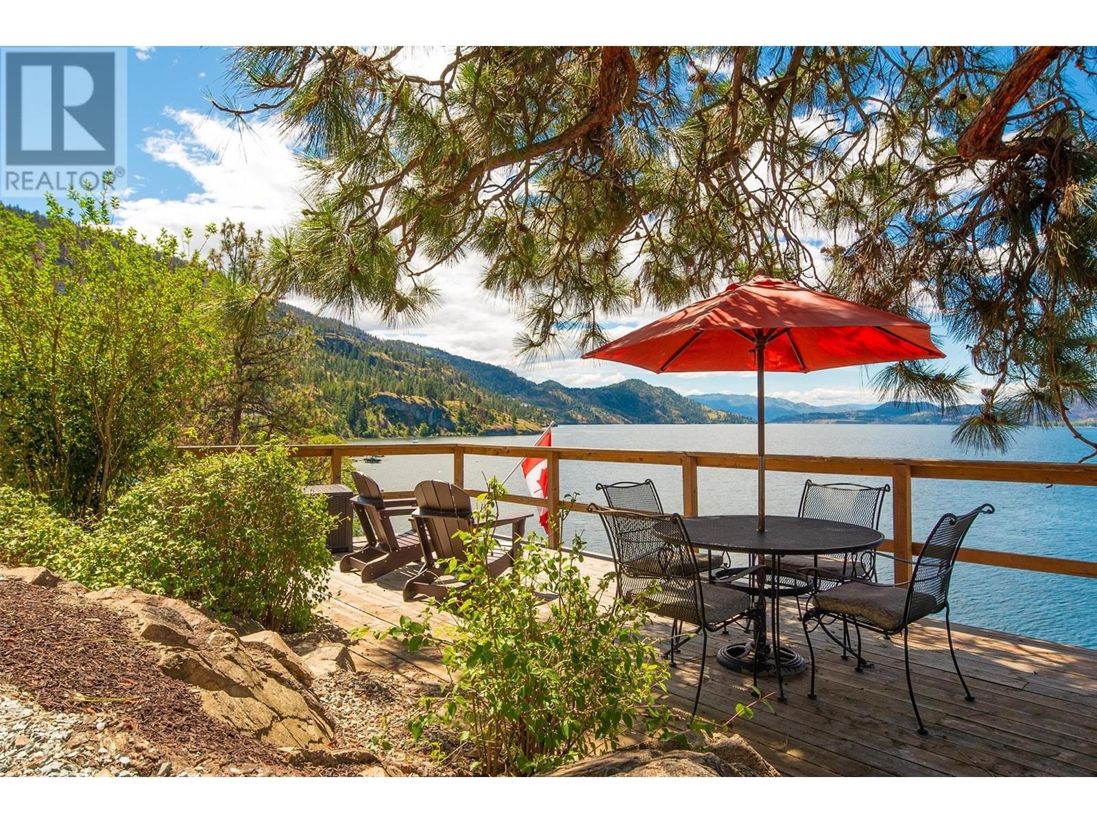 2004 Dewdney Road, Kelowna, British Columbia  V1V 2C3 - Photo 39 - 10347878