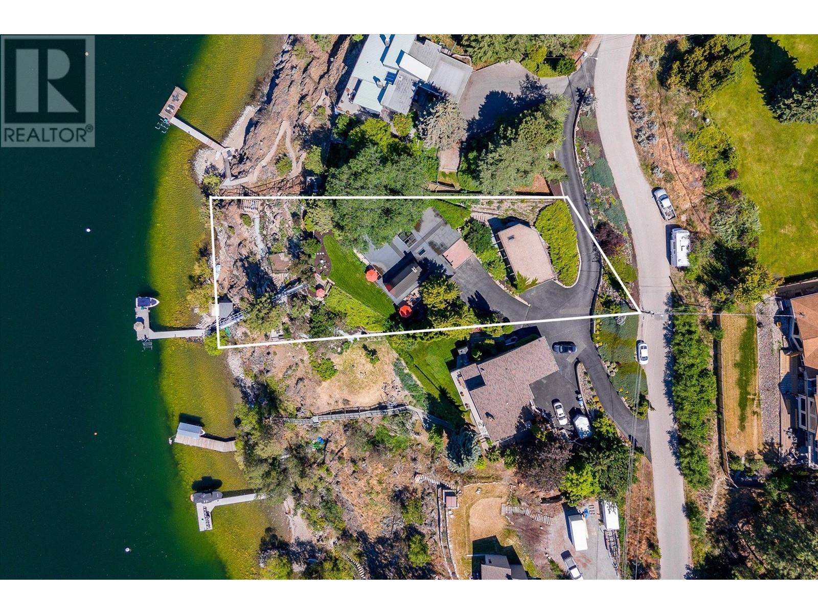 2004 Dewdney Road, Kelowna, British Columbia  V1V 2C3 - Photo 53 - 10347878