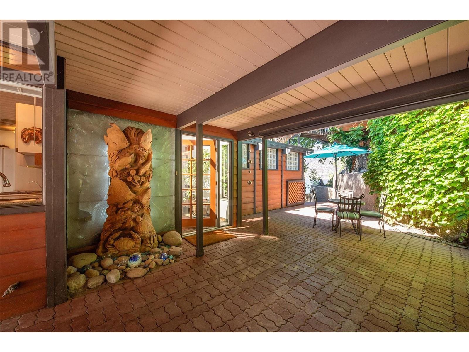 Property at 2004 Dewdney Road image 4