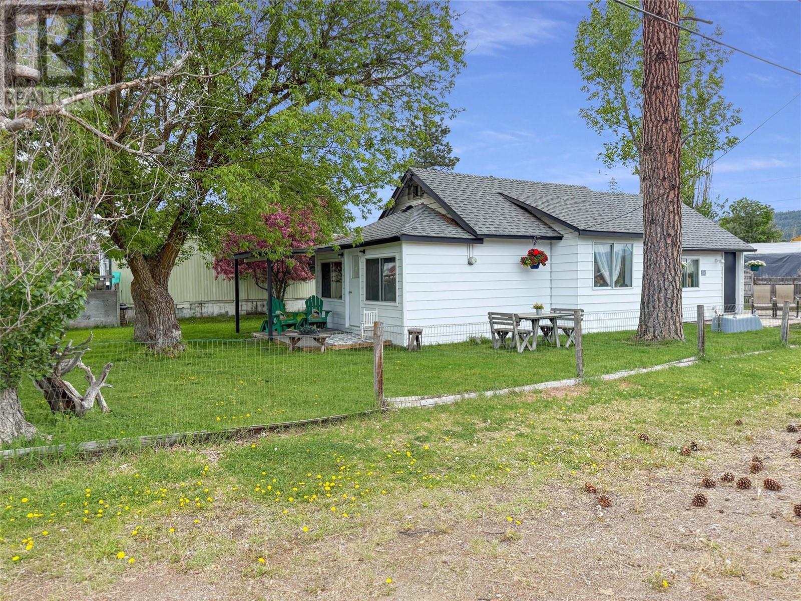 301 8th Avenue, Princeton, British Columbia  V0X 1W0 - Photo 7 - 10347445