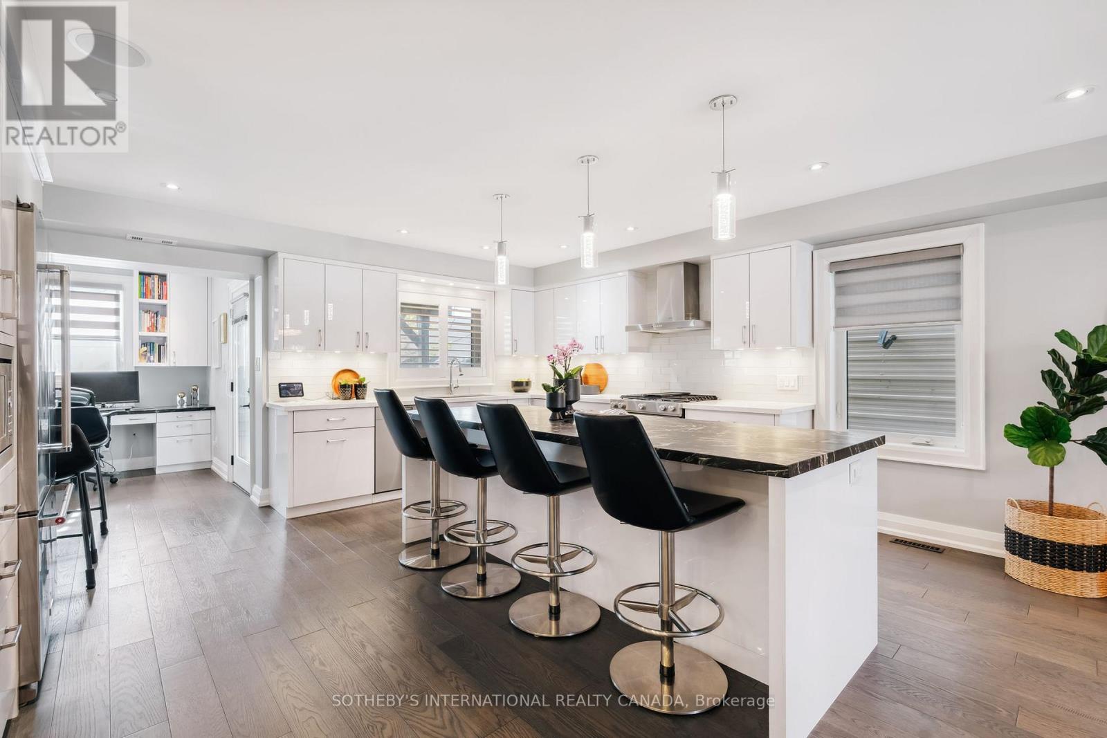 34 Eaton Avenue, Toronto, Ontario  M4J 2Z5 - Photo 13 - E12158975