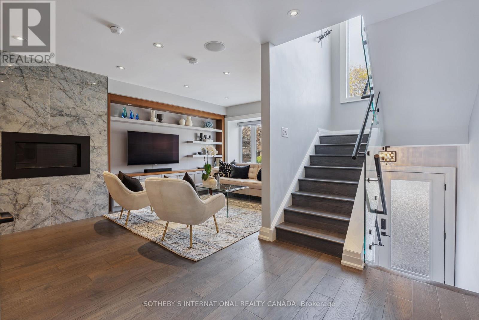 34 Eaton Avenue, Toronto, Ontario  M4J 2Z5 - Photo 17 - E12158975
