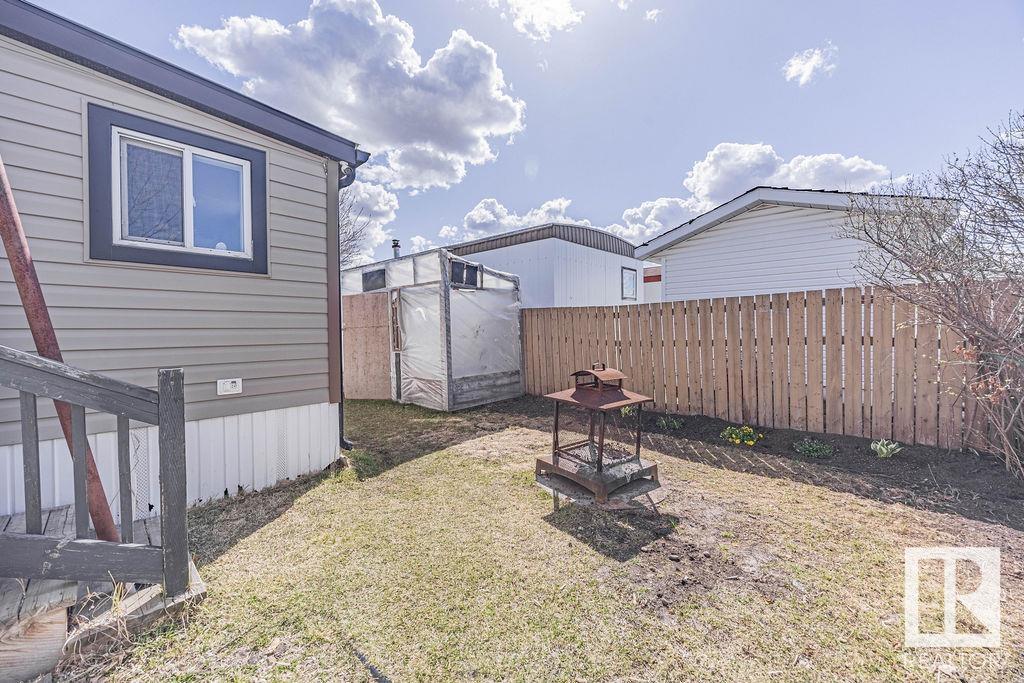 1438 Lakeland Vg, Sherwood Park, Alberta  T8H 1L9 - Photo 21 - E4433011