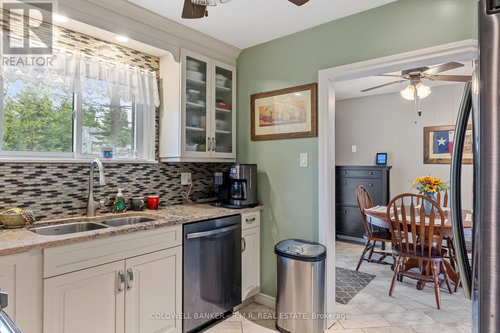 200 Charlore Park Drive, Kawartha Lakes, Ontario  K0L 2W0 - Photo 7 - X12159213