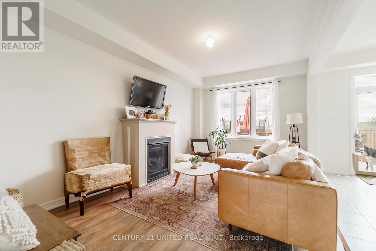 23 Veterans Road, Otonabee-South Monaghan, Ontario  K9J 0K2 - Photo 10 - X12159226