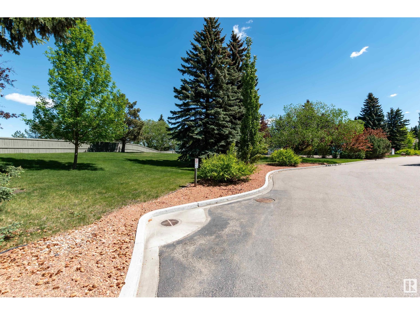 652 Woodbridge Wy, Sherwood Park, Alberta  T8A 4E4 - Photo 49 - E4437378