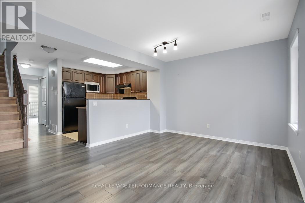 700 Reardon Private, Ottawa, Ontario  K1V 2K8 - Photo 10 - X12159189