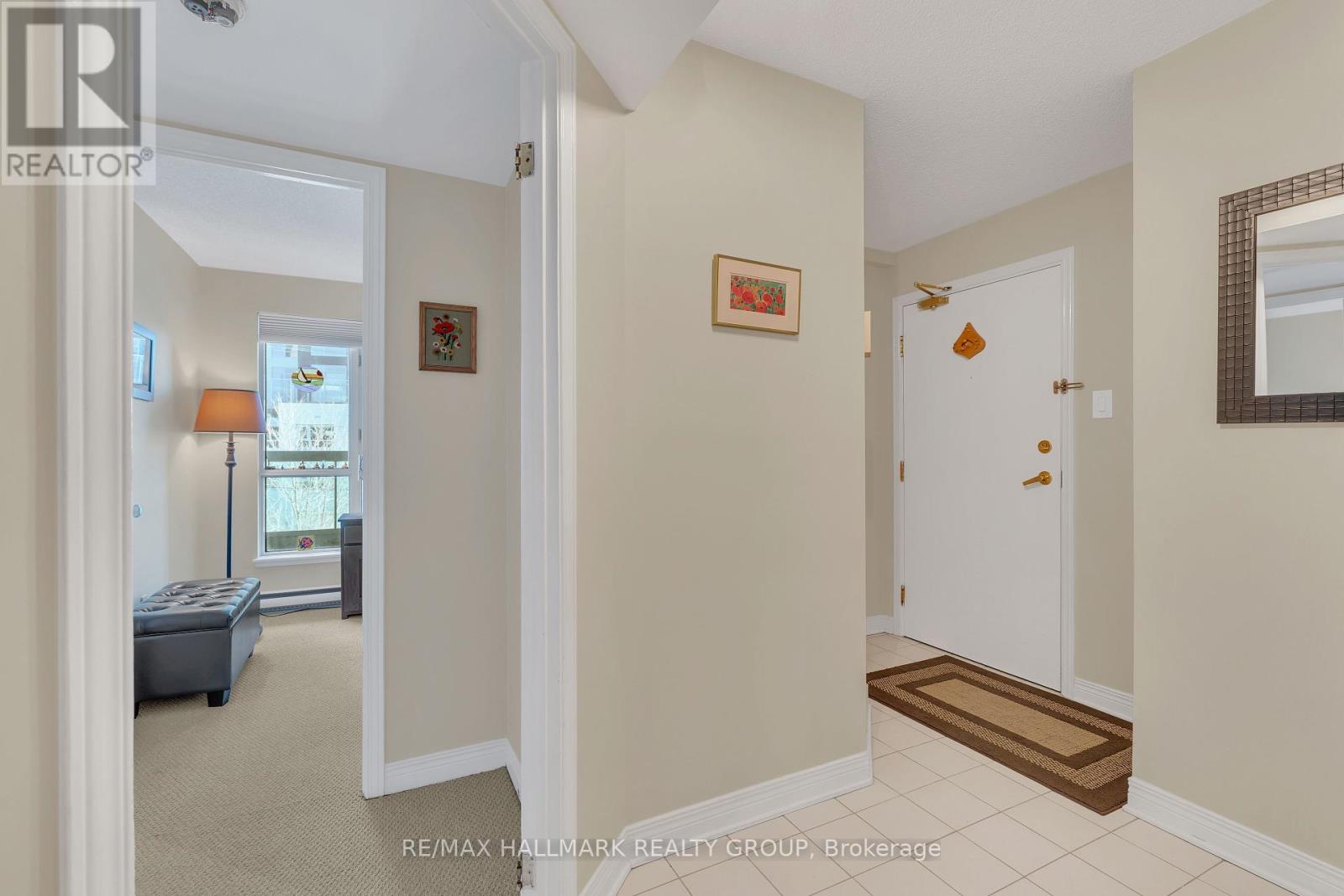 307 - 550 Cambridge Street S, Ottawa, Ontario  K1S 5N3 - Photo 4 - X12159229